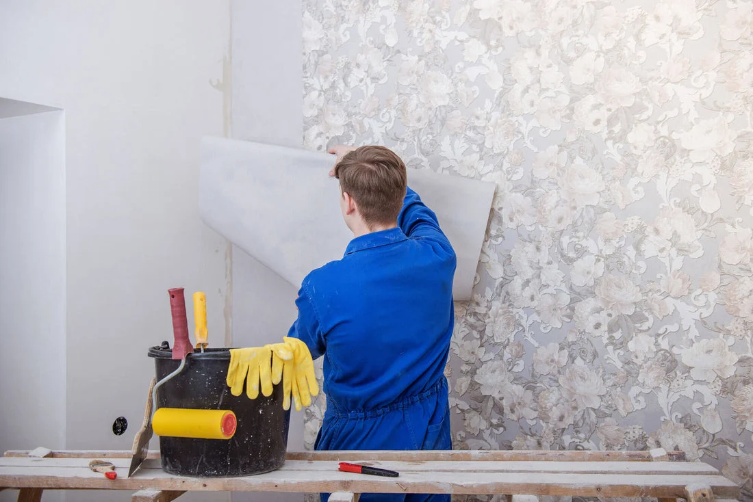 Wallpaper installation service in Glendale, California